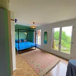 Bed & Breakfast Chateau De La Biste 3*