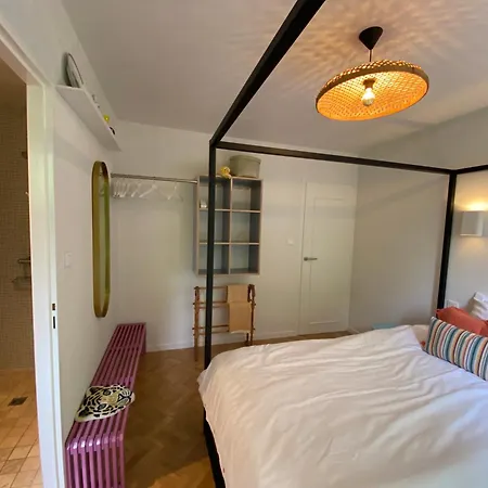 Chateau De La Biste Bed & Breakfast 3*