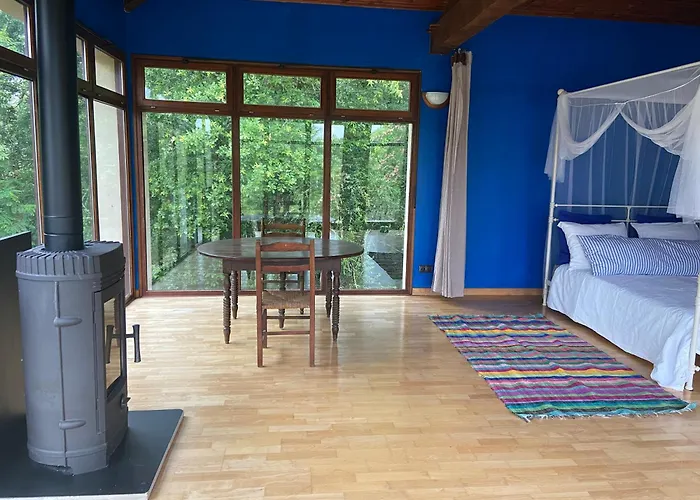 Bed & Breakfast Chateau De La Biste 3*